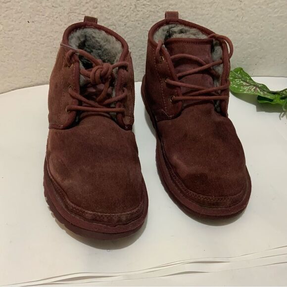 UGG Neumel 3236 Men\'s Burgundy Suede Cordovan Ankle Boots size 9/42 main image 8